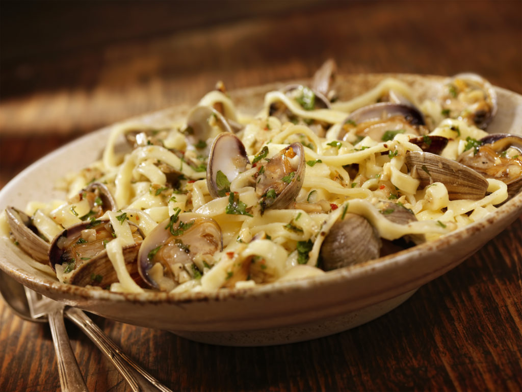 Linguine with Clams - Tulkoff Food Products